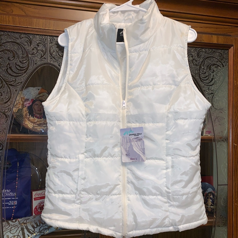White vest